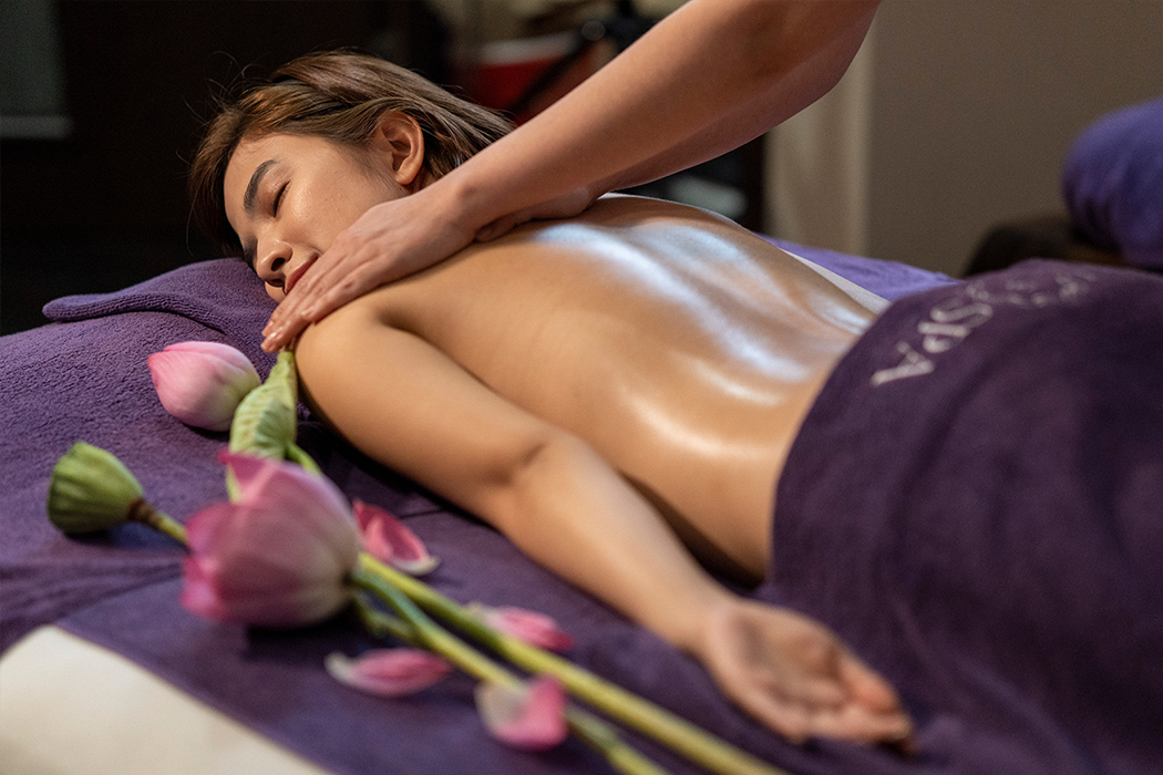 Massage tinh dầu thơm (60 phút)